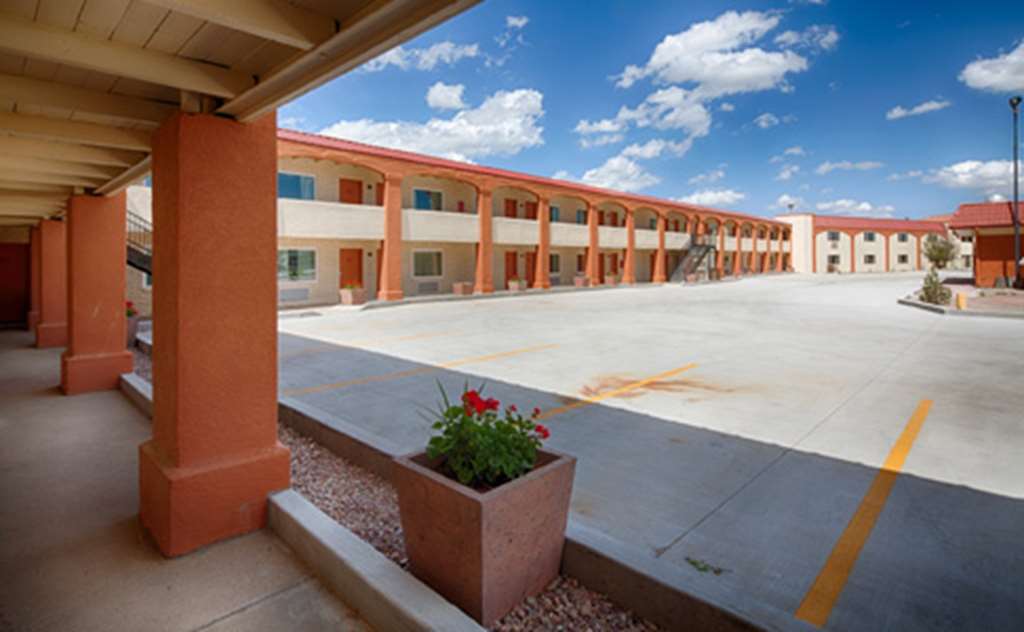 Lajunta Inn La Junta Esterno foto